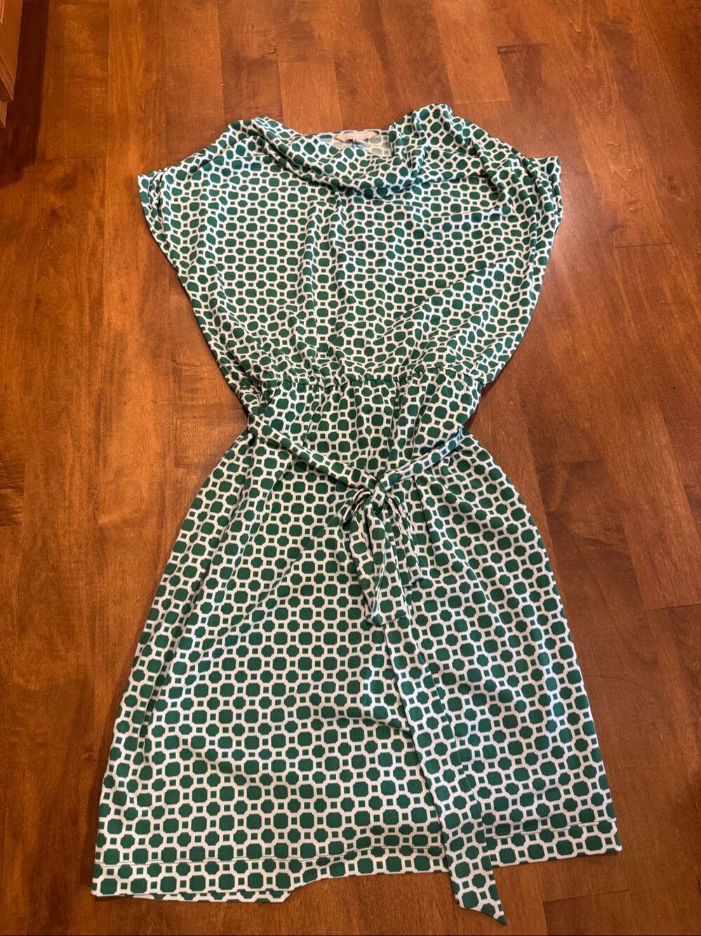 Banana Republic Green White Geometric Cowl Neck Belted Dress Women’s Large